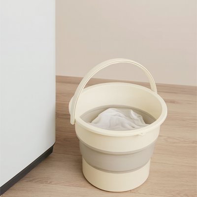 Seau pliable ™ | Ultra - compact - Service bati propre