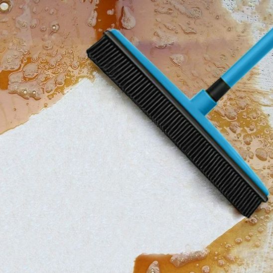 Balai-brosse-magique-pour-bien-laver-votre-maison