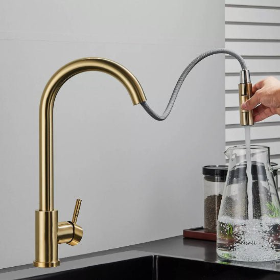 robinet-de-cuisine-magique-ergonomique-dans-la-cuisine