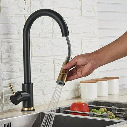 robinet-de-cuisine-magique-offre-une-puissance-d_eau-impressionnante
