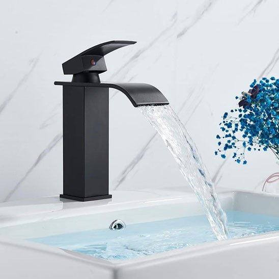 robinet ™ | Robinet cascade en acier inoxydable - Service bati propre